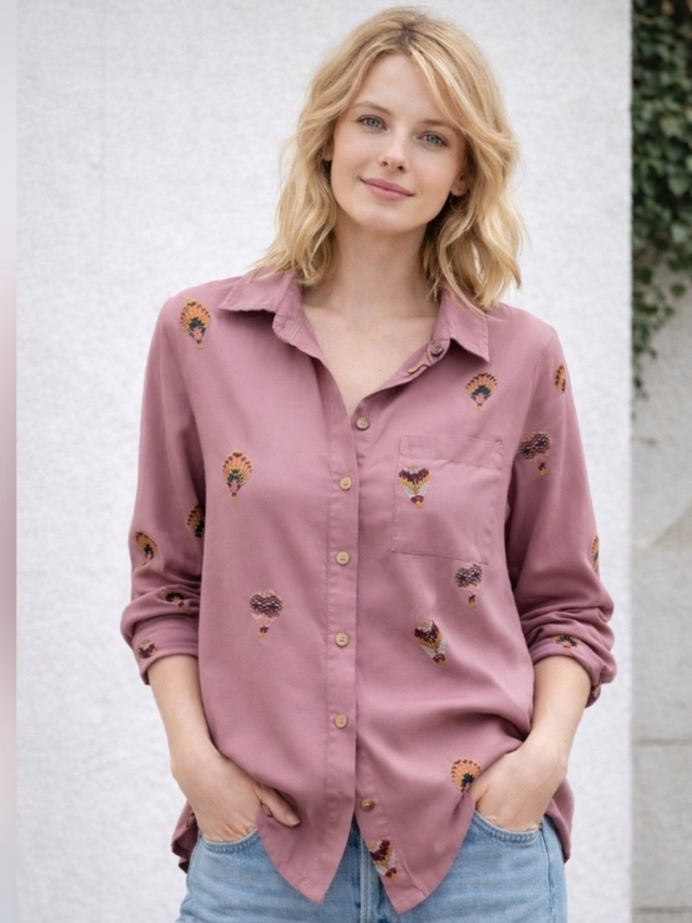 Anthropologie Mauve Pink Emroidered Hot Air Balloon Button Down Shirt